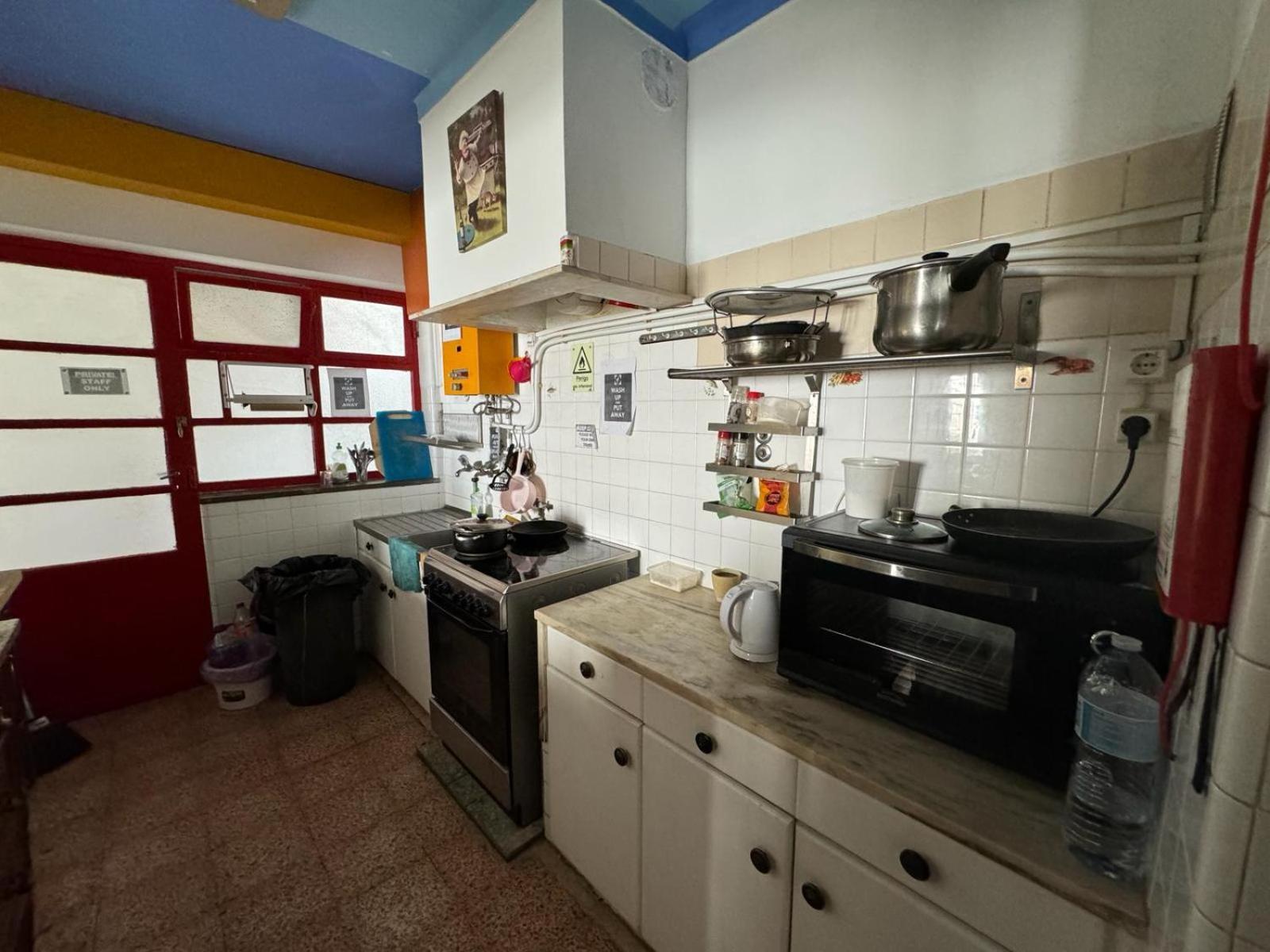 Lagos Central Hostel Экстерьер фото