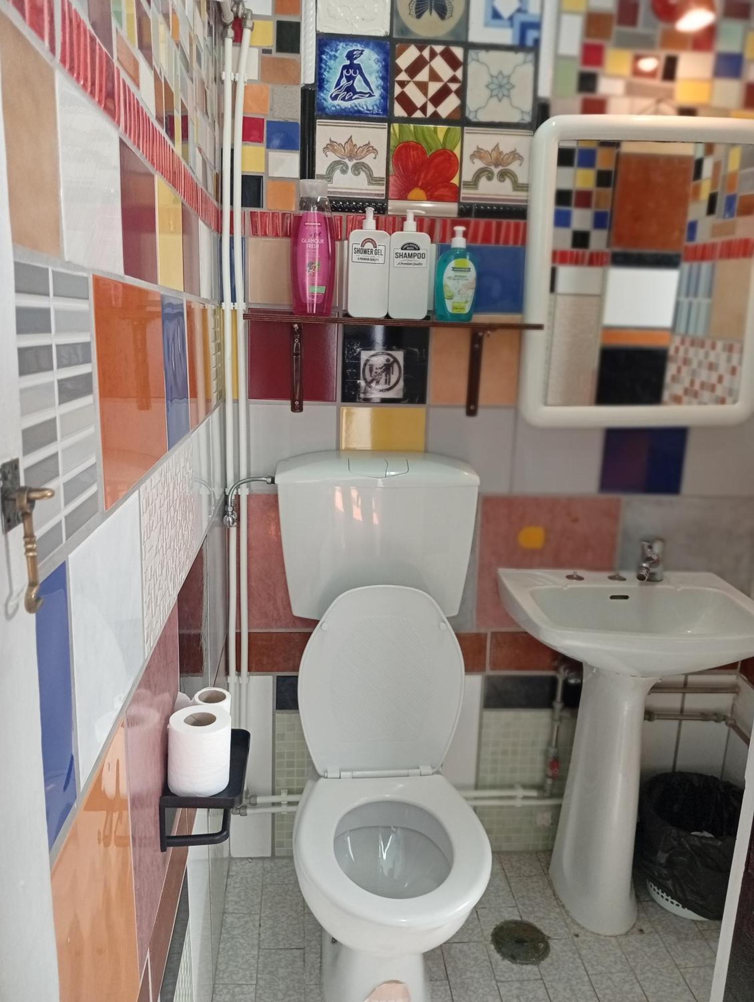 Lagos Central Hostel Экстерьер фото